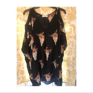Peach Love California Flower Crown Bullhead Tunic